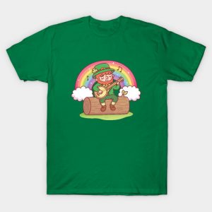 Cute Leprechaun Playing The Banjo T-Shirt